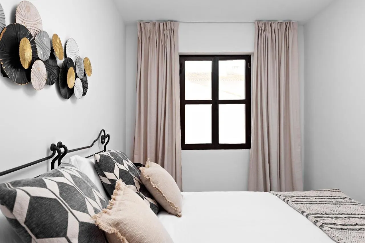 3 Bedroom Apartment In The Heart Of Puerto Banus Marbella 0*,  Spanje